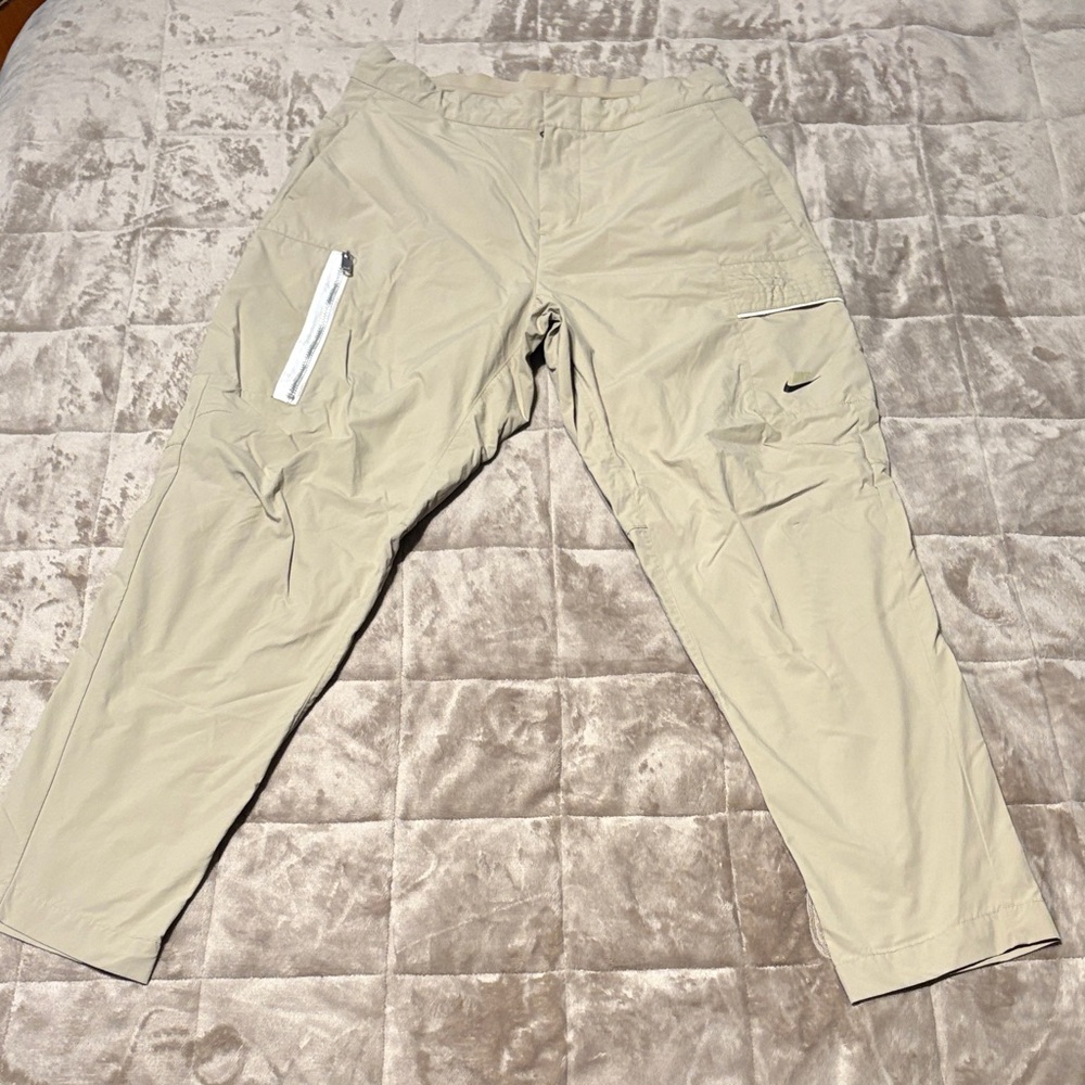 Nike Men's Light Tan Cargo Pants